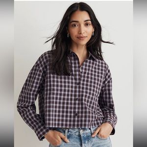 The Signature Poplin Crop Shirt